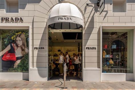 outlet fidenza prada|prada fidenza milano.